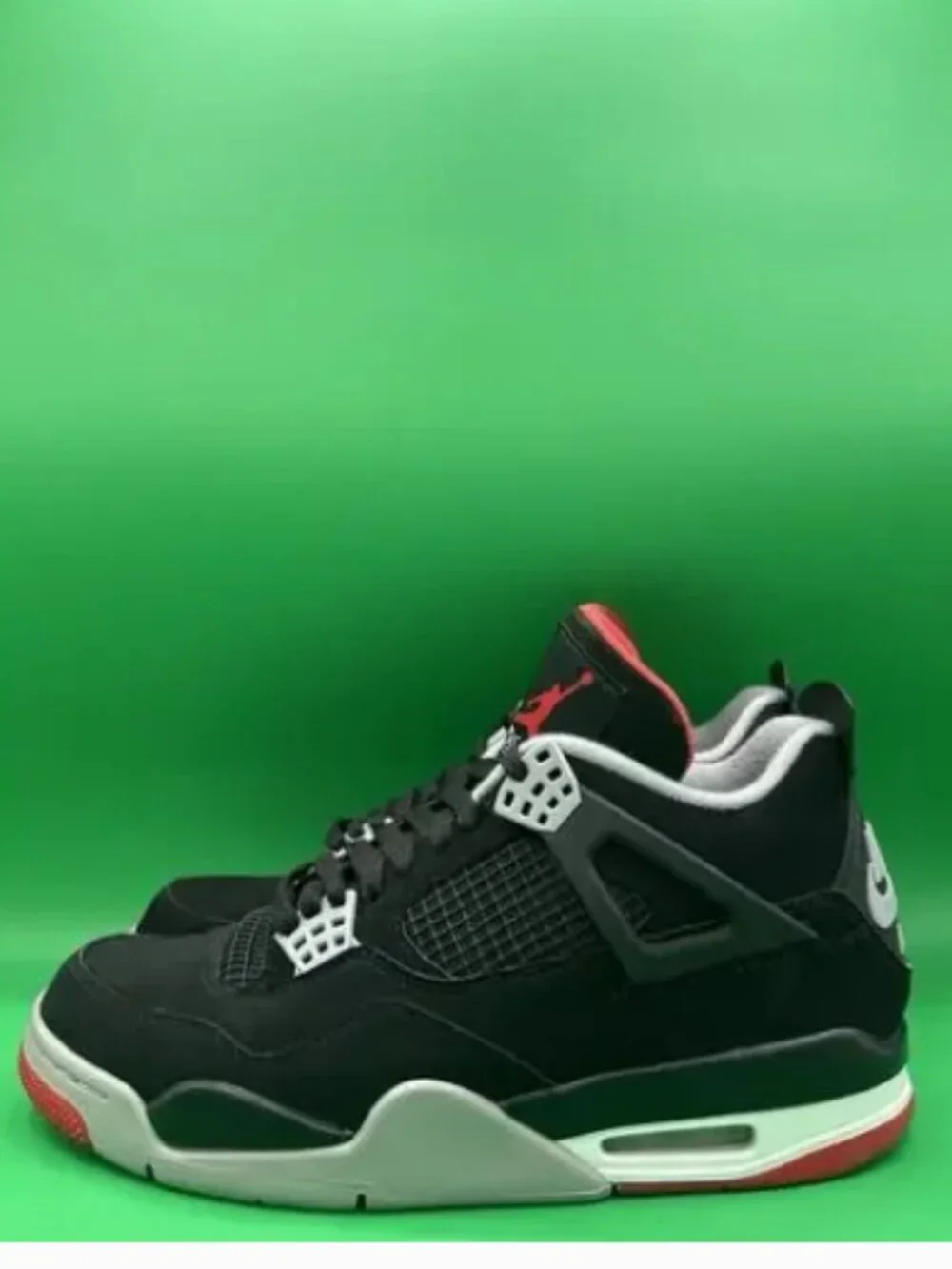 Air Jordan 4 Retro “Bred”